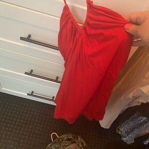 Red top bra built in M